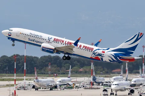 TC-SMF · Boeing 737 MAX 8 · LTAI