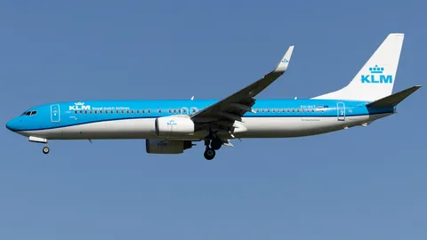 PH-BXT · Boeing 737-9K2 · LTFM