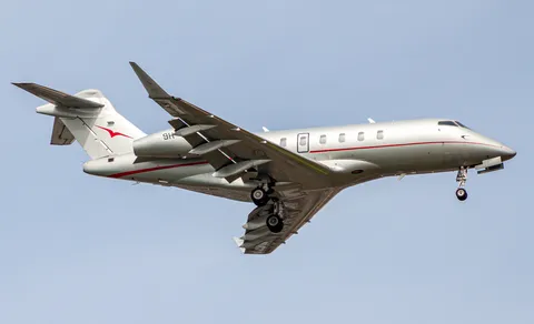 9H-VCL · Bombardier Challender 350 · LTBA