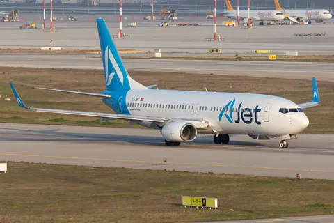 TC-JHF · Boeing 737-8F2 · LTFJ