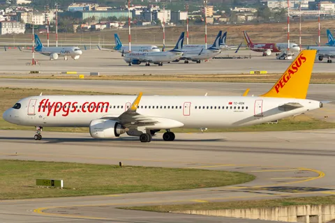 TC-RDK · Airbus A321-251NX · LTFJ