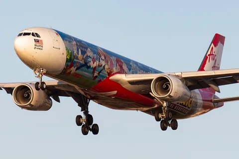 9M-XXU · Airbus A330-343 · LTFJ