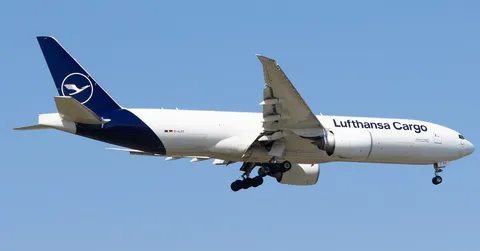 D-ALFC · Boeing 777-FBT · LTFM