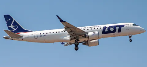 SP-LMG · Embraer ERJ-190 · LTFM