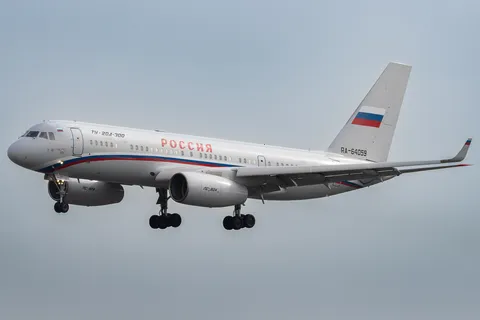 RA-64059 · Tupolev Tu-204-300 · LTBA