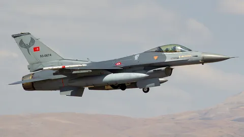 93-0674 · General Dynamics F-16C Fighting Falcon · LTAN