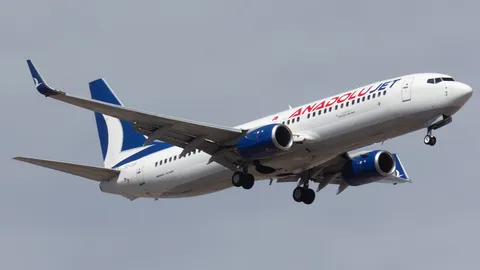 TC-JZU · Boeing 737-8AS · LTFJ