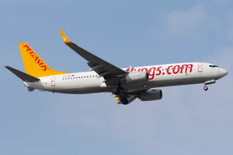 TC-CPK · Boeing 737-82R · LTFJ