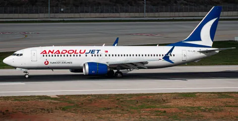 TC-LAK · Boeing 737 MAX 8 · LTFJ