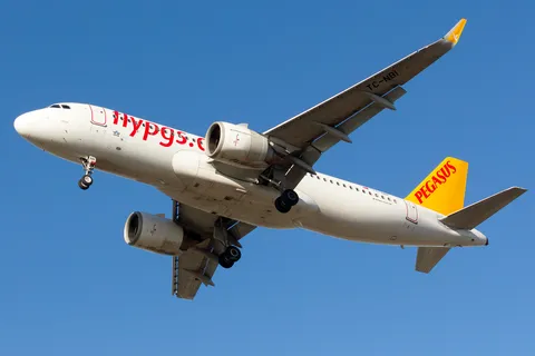 TC-NBI · Airbus A320-251N · LTFJ