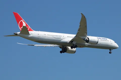 TC-LLJ · Boeing 787-9 Dreamliner · LTFM