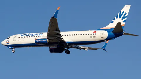 TC-SEI · Boeing 737-8HC · LTBJ