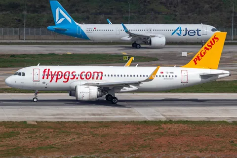 TC-NBI · Airbus A320-251N · LTFJ