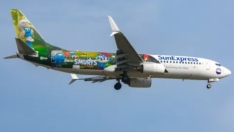 TC-SPY · Boeing 737-8EH · LTAI