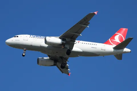 TC-JLT · Airbus A319-132 · LTFM