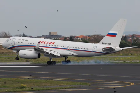 RA-64059 · Tupolev Tu-204-300 · LTBA