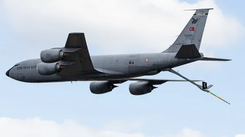 57-2609 · Boeing KC-135R Strotanker · LTBA